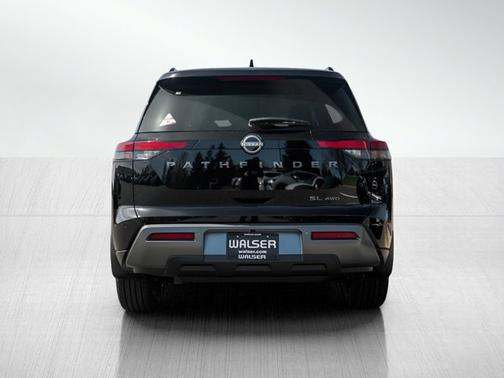 Super Black 2026 Nissan Pathfinder SL