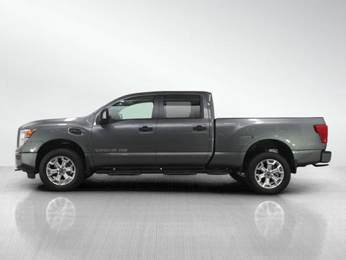 2024 Nissan Titan XD SV