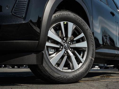 Super Black 2026 Nissan Pathfinder SL