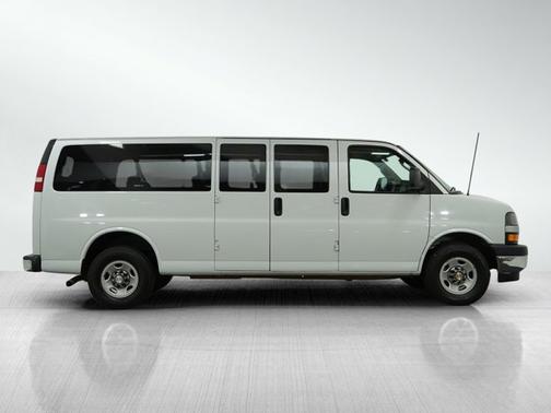 2019 Chevrolet Express 3500 LT
