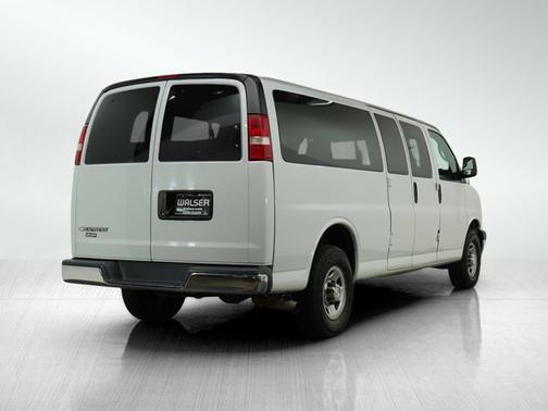 2019 Chevrolet Express 3500 LT