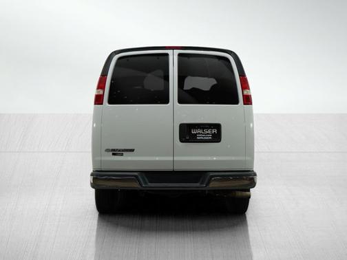 2019 Chevrolet Express 3500 LT