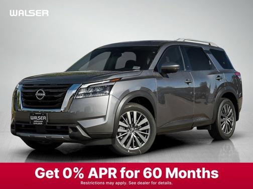 2025 Nissan Pathfinder SL