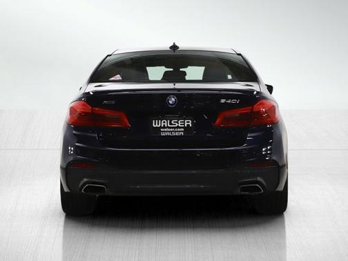 2018 BMW 540 i xDrive