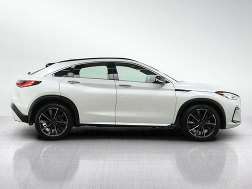 Radiant White 2025 INFINITI QX55 SENSORY