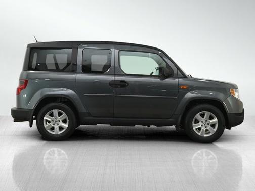 Polished Metal Metallic 2011 Honda Element EX