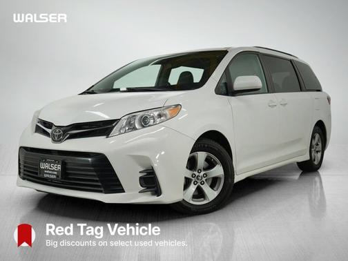 2020 Toyota Sienna LE