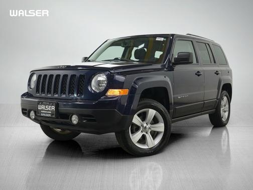 True Blue Pearlcoat 2016 Jeep Patriot Latitude