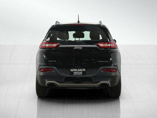 Diamond Black Crystal Pearlcoat 2017 Jeep Cherokee Limited