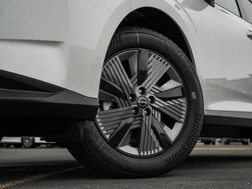 Everest White Pearl Tricoat 2026 Nissan Murano SL