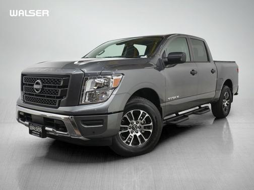 2024 Nissan Titan SV