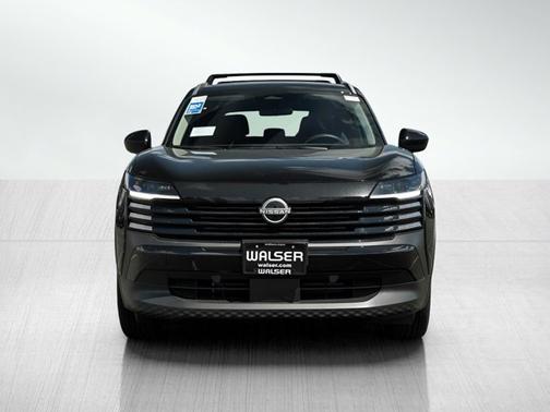 Super Black 2026 Nissan Kicks SV