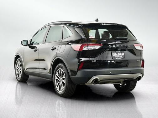 Agate Black Metallic 2022 Ford Escape SEL