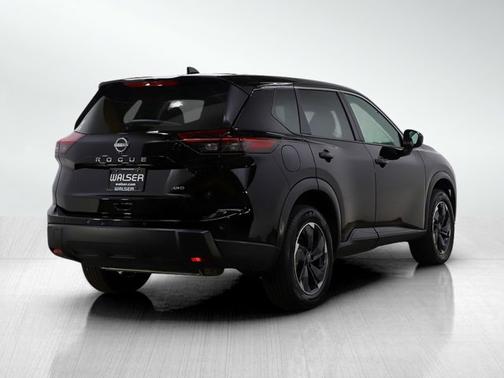 Super Black 2025 Nissan Rogue SV