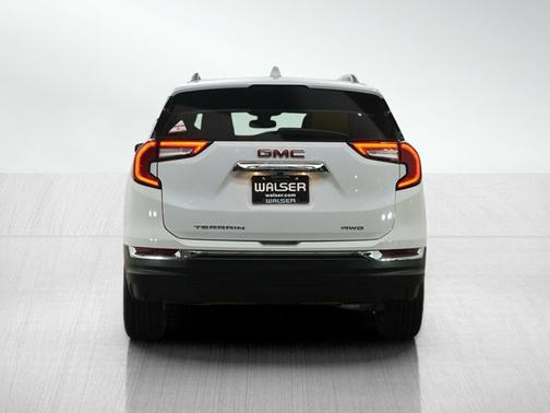 Summit White 2024 GMC Terrain SLT