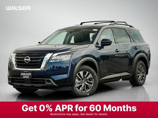 2025 Nissan Pathfinder SV