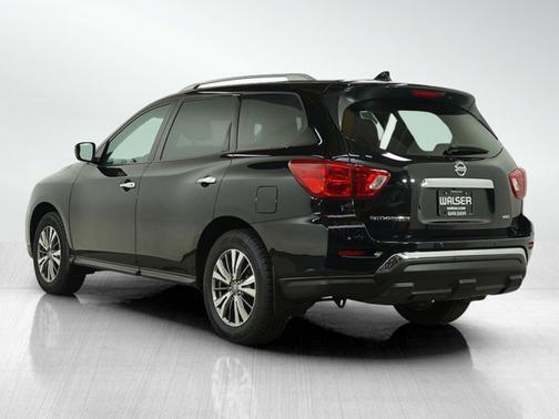 2019 Nissan Pathfinder S