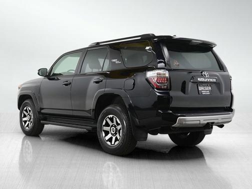 2024 Toyota 4Runner TRD Off Road