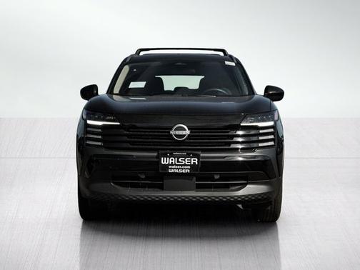 Super Black 2027 Nissan Kicks SV
