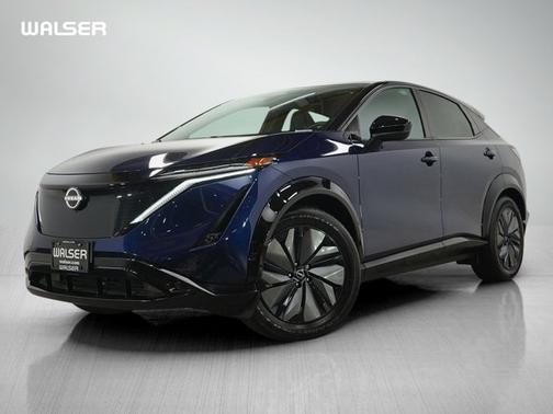 Deep Ocean Blue Pearl/Black Diamond Pearl 2025 Nissan ARIYA ENGAGE+