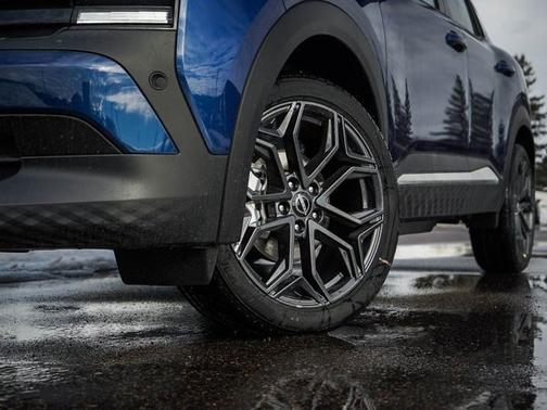 Deep Blue Pearl 2026 Nissan Kicks SR