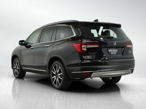 2020 Honda Pilot Touring 8-Passenger