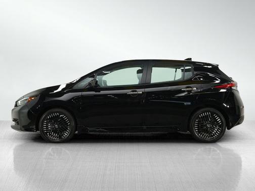 2023 Nissan Leaf SV PLUS