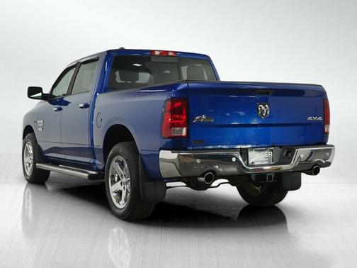 2017 RAM 1500 SLT