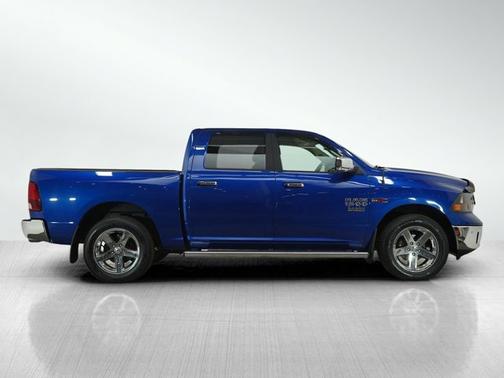 2017 RAM 1500 SLT
