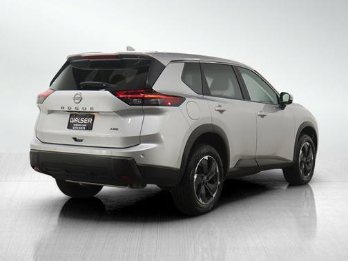 Brilliant Silver Metallic 2025 Nissan Rogue SV