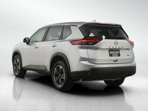 Brilliant Silver Metallic 2025 Nissan Rogue SV