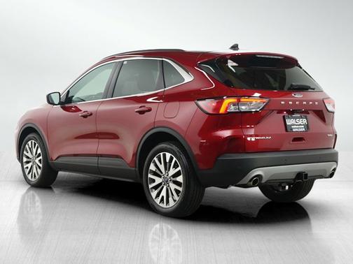 2022 Ford Escape Titanium