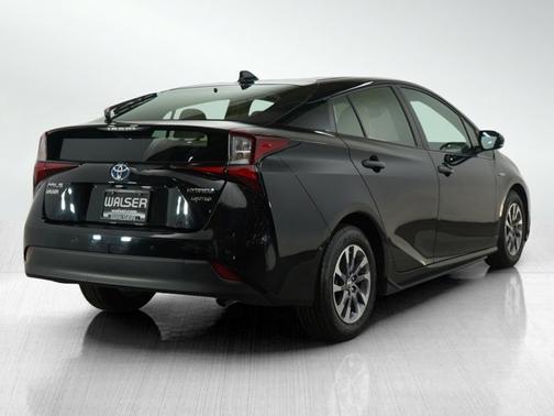 2019 Toyota Prius L Eco