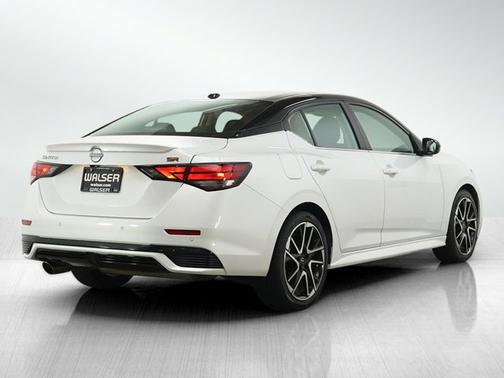 Aspen White Pearl 2025 Nissan Sentra SR