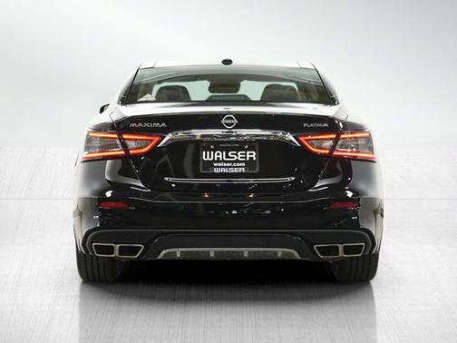 Super Black 2023 Nissan Maxima Platinum