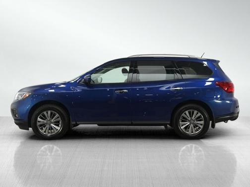 2018 Nissan Pathfinder SL