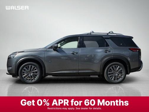 2025 Nissan Pathfinder SL