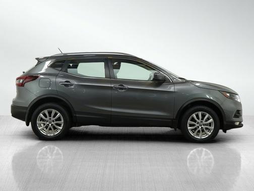 2021 Nissan Rogue Sport SV