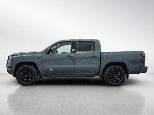 Boulder Gray Pearl 2026 Nissan Frontier SV