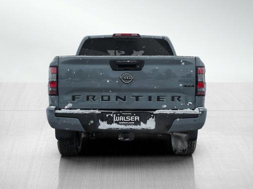 Boulder Gray Pearl 2026 Nissan Frontier SV