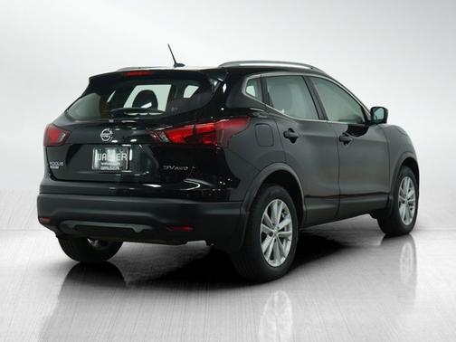 2018 Nissan Rogue Sport SV