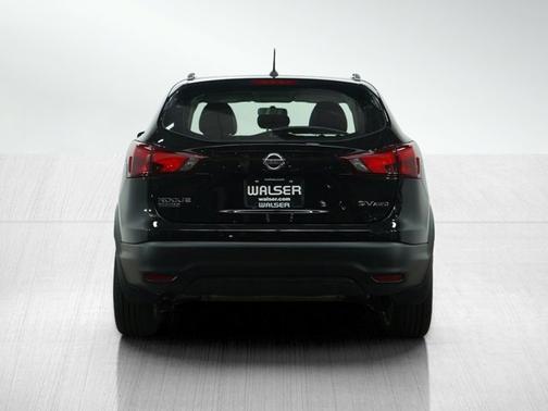 2018 Nissan Rogue Sport SV
