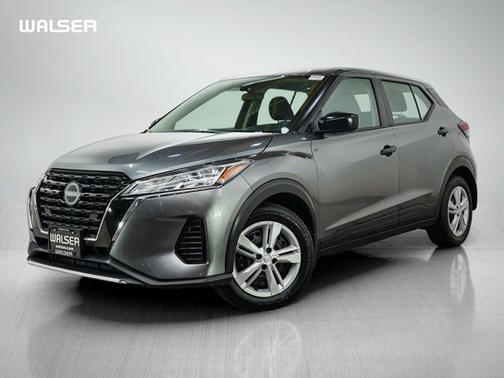 Gun Metallic 2024 Nissan Kicks S