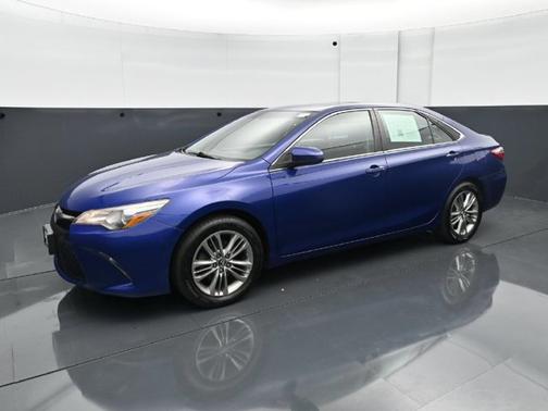 Blue 2016 Toyota Camry XLE