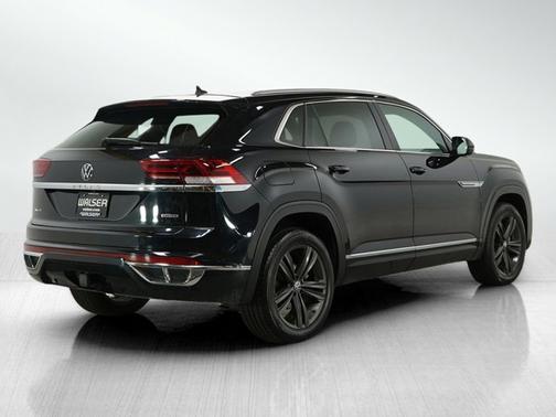 2022 Volkswagen Atlas Cross Sport 3.6L V6 SEL R-Line