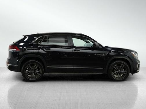 2022 Volkswagen Atlas Cross Sport 3.6L V6 SEL R-Line