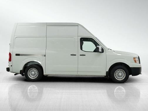 2014 Nissan NV Cargo NV2500 HD S
