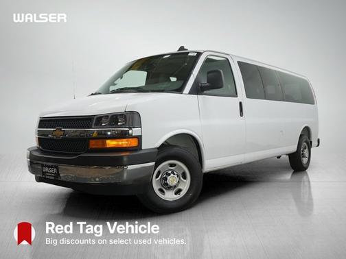 Summit White 2025 Chevrolet Express 3500 LT
