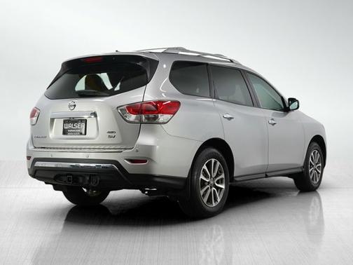 2013 Nissan Pathfinder SV