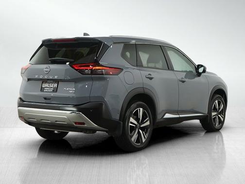 Boulder Gray Pearl 2023 Nissan Rogue Platinum